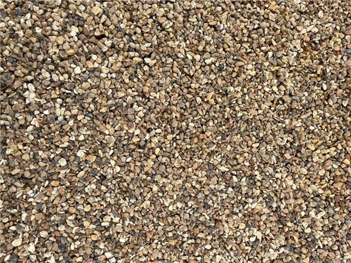 A natural flint aggregate containing particles ranging from 2mm to 6mm.
Used for Soakways, French Drains, Drainage trench and bedding of pipes.